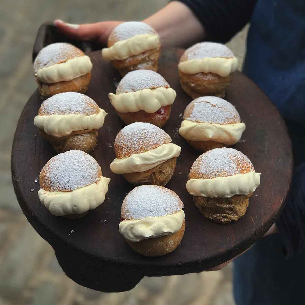 Raspberry Devonshire split buns
